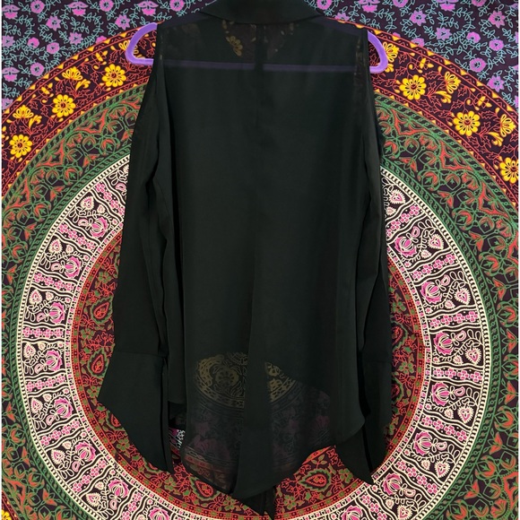 Sophia James- Rogue Top by BlackMilk Clothing- Size Medium- PC - Picture 5 of 9